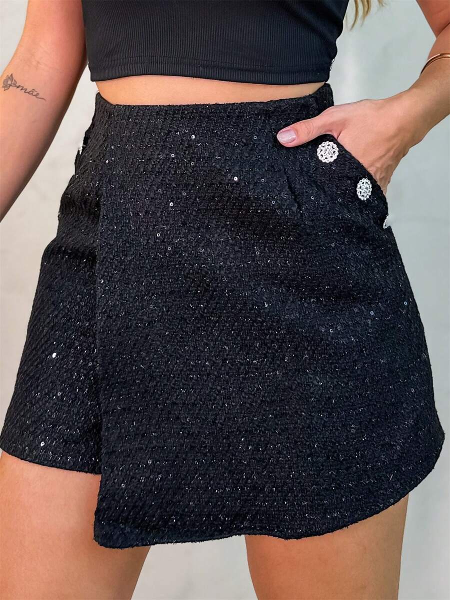 Short Clara