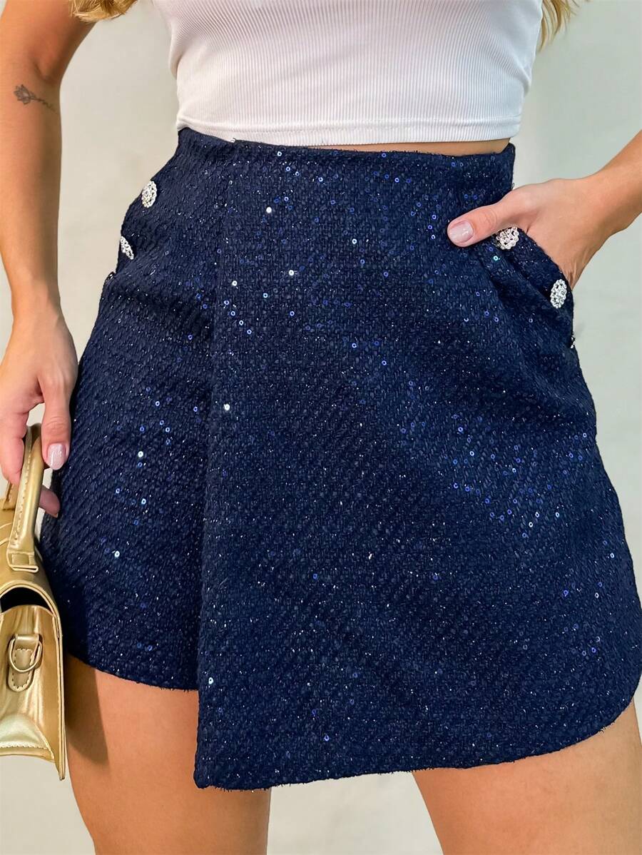 Short Clara